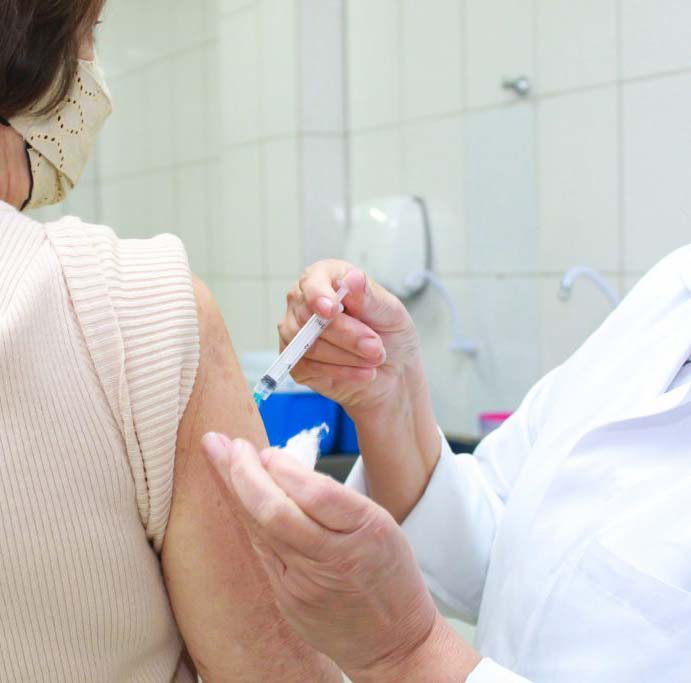 Campanha de vacinação contra gripe está em vigor em toda a Paraíba, para grupos prioritários