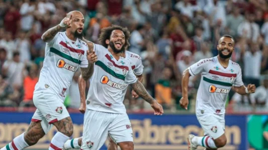 Sem dificuldades, Fluminense vence o Paysandu e encaminha vaga na Copa do Brasil