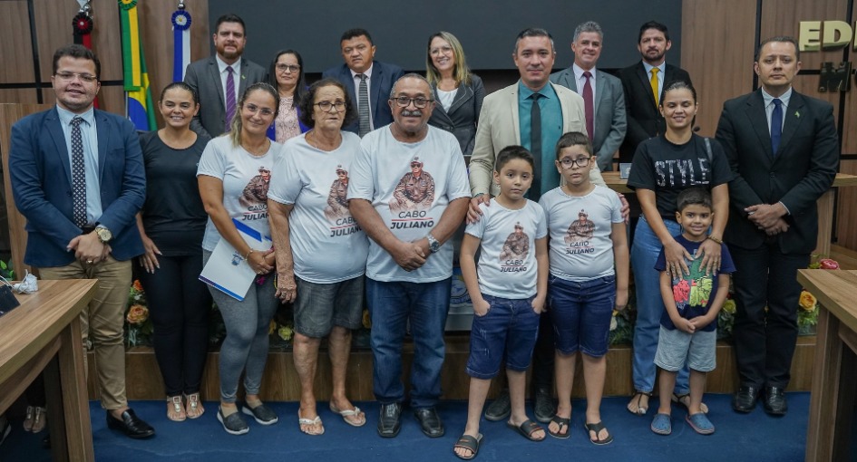 Praça Pública, no bairro Novo Horizonte, recebe o nome do CB PM Juliano