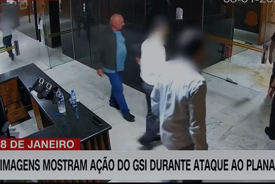 Imagens mostram baixo contingente de segurança e ministro de Lula dentro do Planalto durante ataques no 8 de janeiro