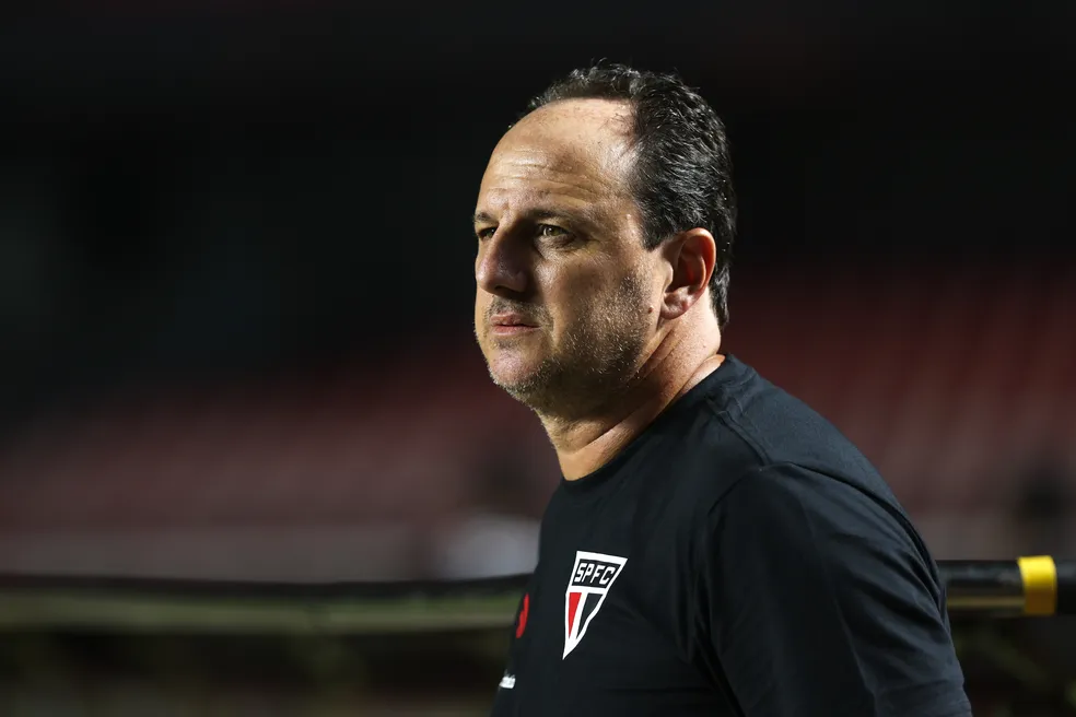 Fim da linha: São Paulo demite o técnico Rogério Ceni