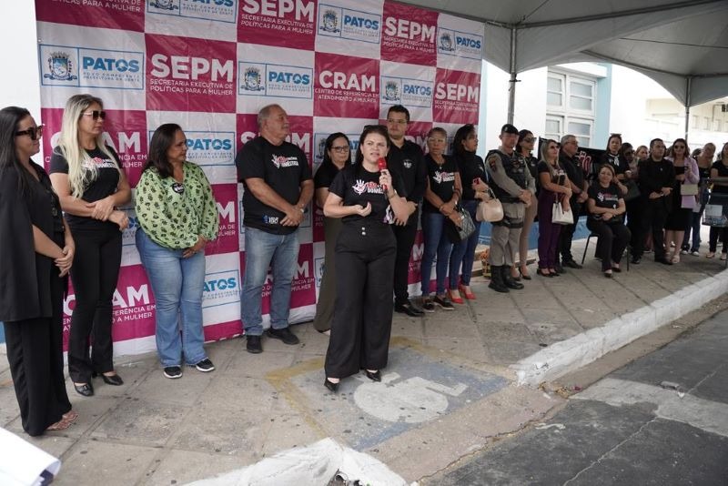 Campanha ‘Diga Não à Violência Doméstica’ mobilizou vários setores da sociedade de Patos e contou com presença de Lídia Moura