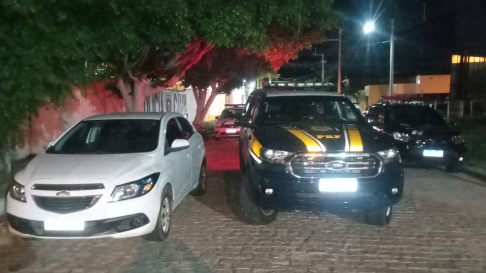 Veículo roubado em Campina Grande há dois anos é recuperado pela PRF em Patos