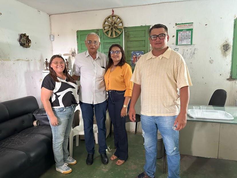 Comitiva da cidade de São José do Bonfim visita cooperativa de reciclagem em Itabaiana