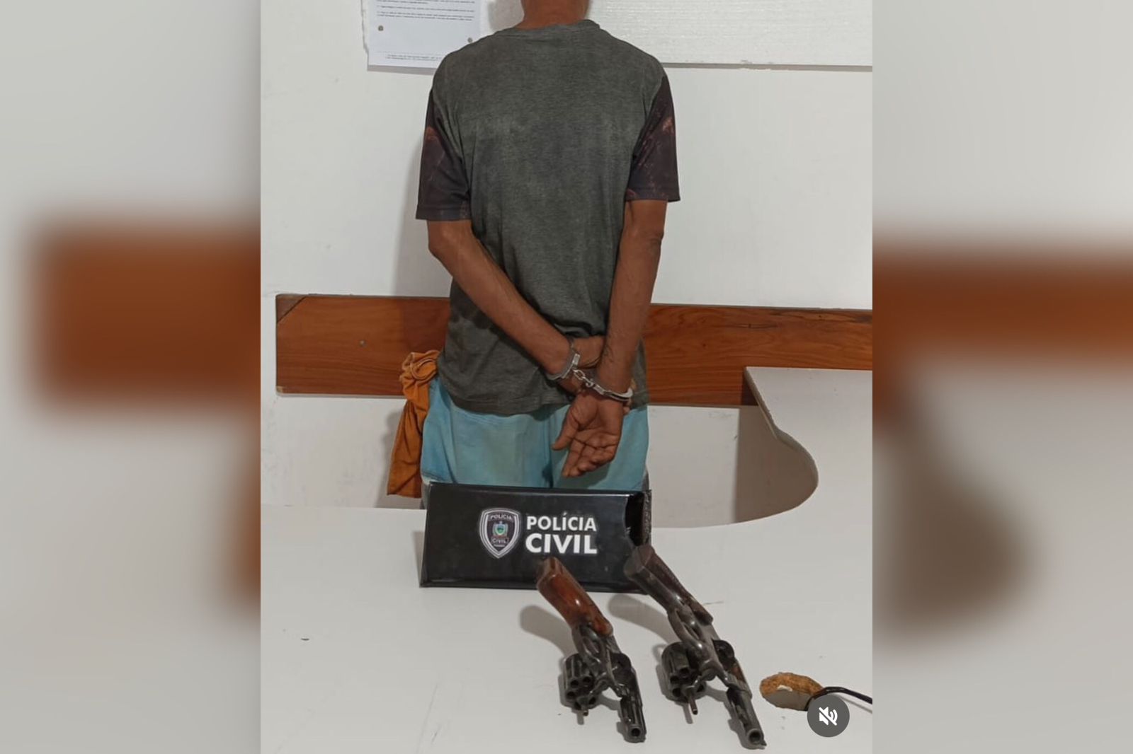 DHE Patos prende homem e recupera duas armas de fogo e outros produtos que haviam sido furtados em residência no bairro da Liberdade, no último sábado (22)