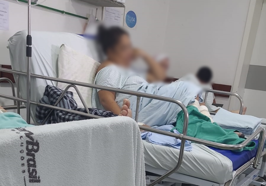 Familiares afirmam que mulher internada no Hospital de Patos corre risco de perder membros; gerência da hemodinâmica se pronuncia