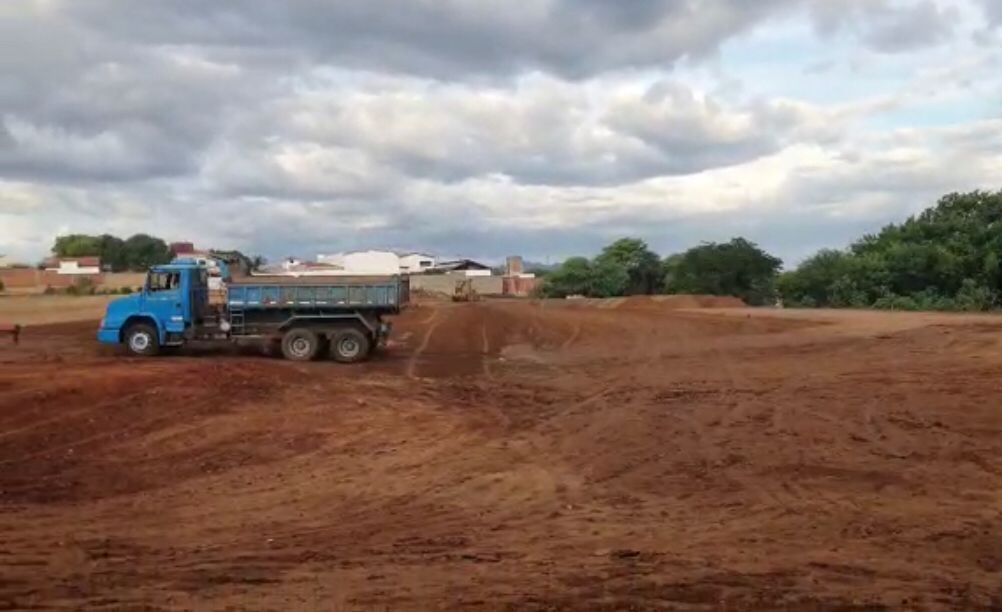 Obras do Mix Mateus seguem em ritmo acelerado na cidade de Patos. VÍDEO