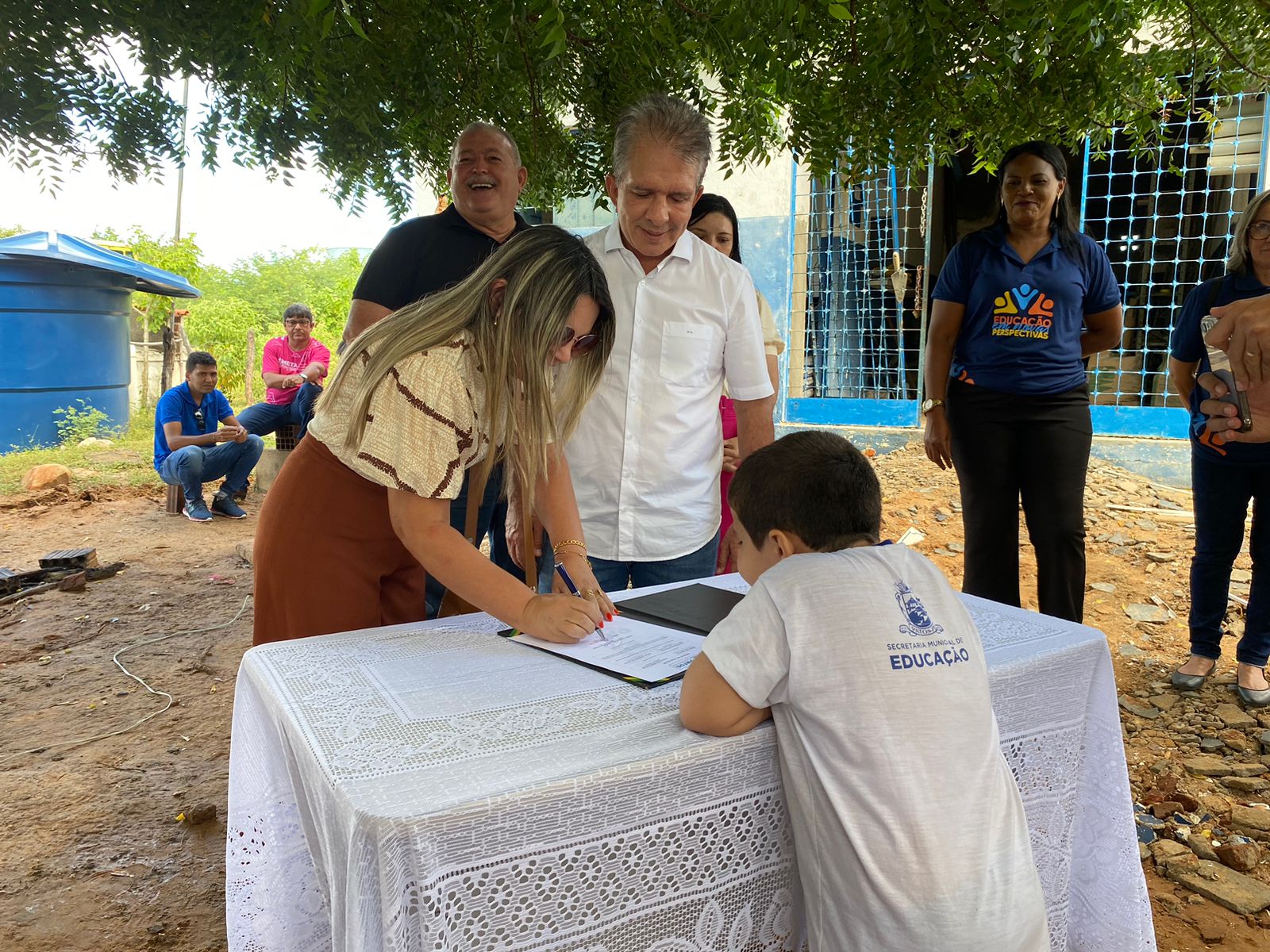 Prefeito Nabor Wanderley assina ordem de Serviço para reforma da EMEF Antônio Costa Palmeira, na comunidade Mocambo