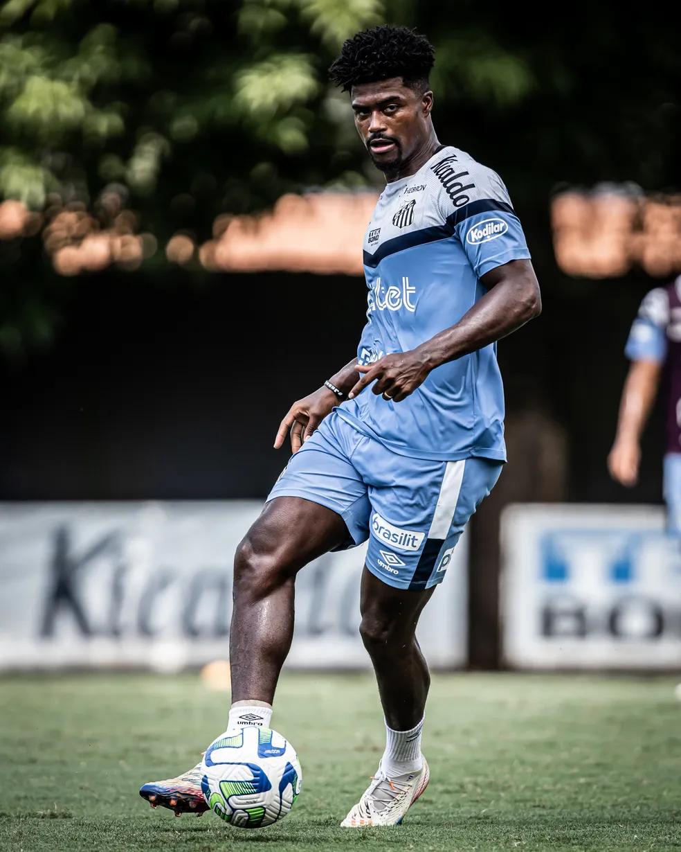 Manipulação: em conversa com apostador, Bauermann, do Santos, foi cobrado por não cumprir acordo