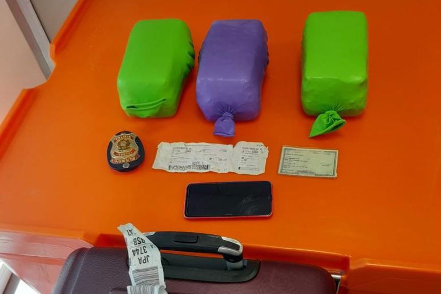 Polícia Federal apreende mais de 6 kg de drogas no Aeroporto Castro Pinto, em João Pessoa