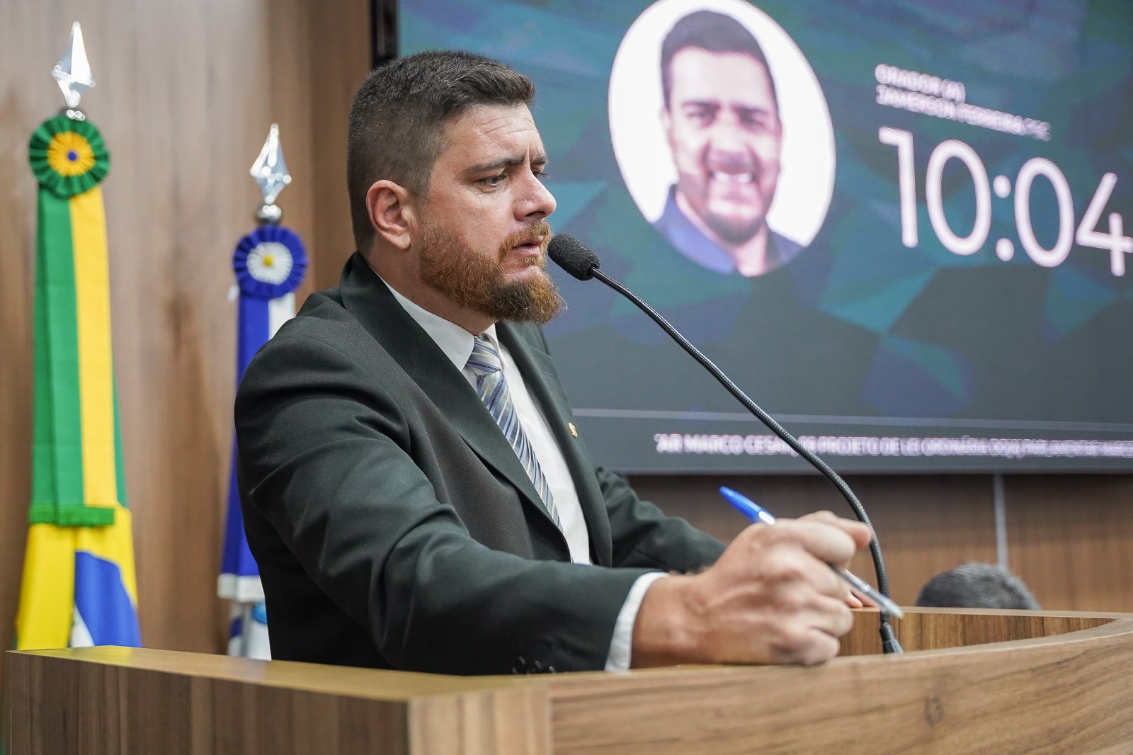 Jamerson Ferreira solicita melhorias e atendimento multidisciplinar na delegacia da mulher, em Patos