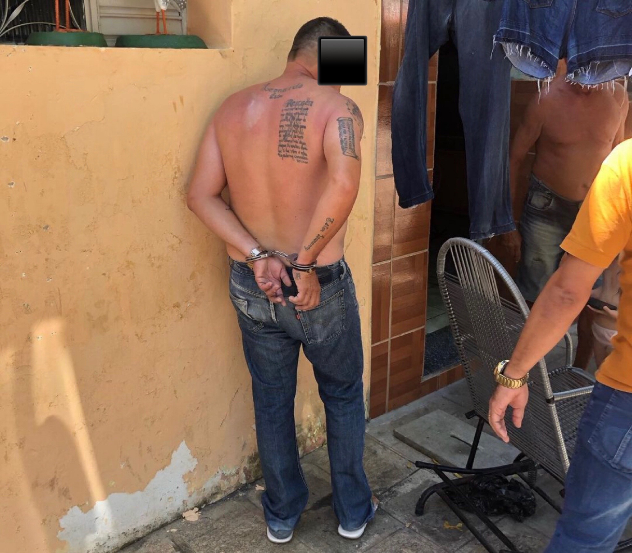 DHE cumpre mandado de prisão em Patos contra foragido da justiça por crime de latrocínio praticado em 2010