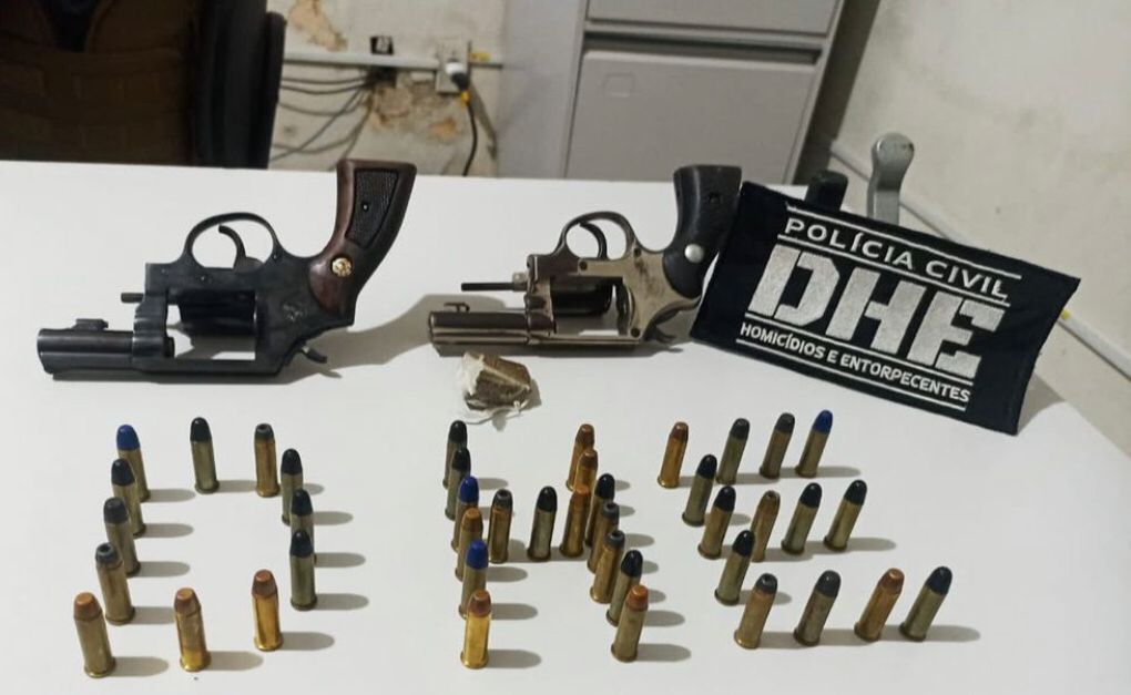 Indivíduo mais procurado de São Bento, acusado de 10 homicídios, é preso na Praia de Pipa, em Força Tarefa da DHE Patos