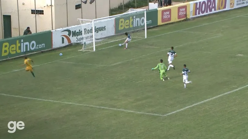 Árbitro cita tentativa de agressão após gol mal validado na Série D, e Sousa contesta; veja o vídeo