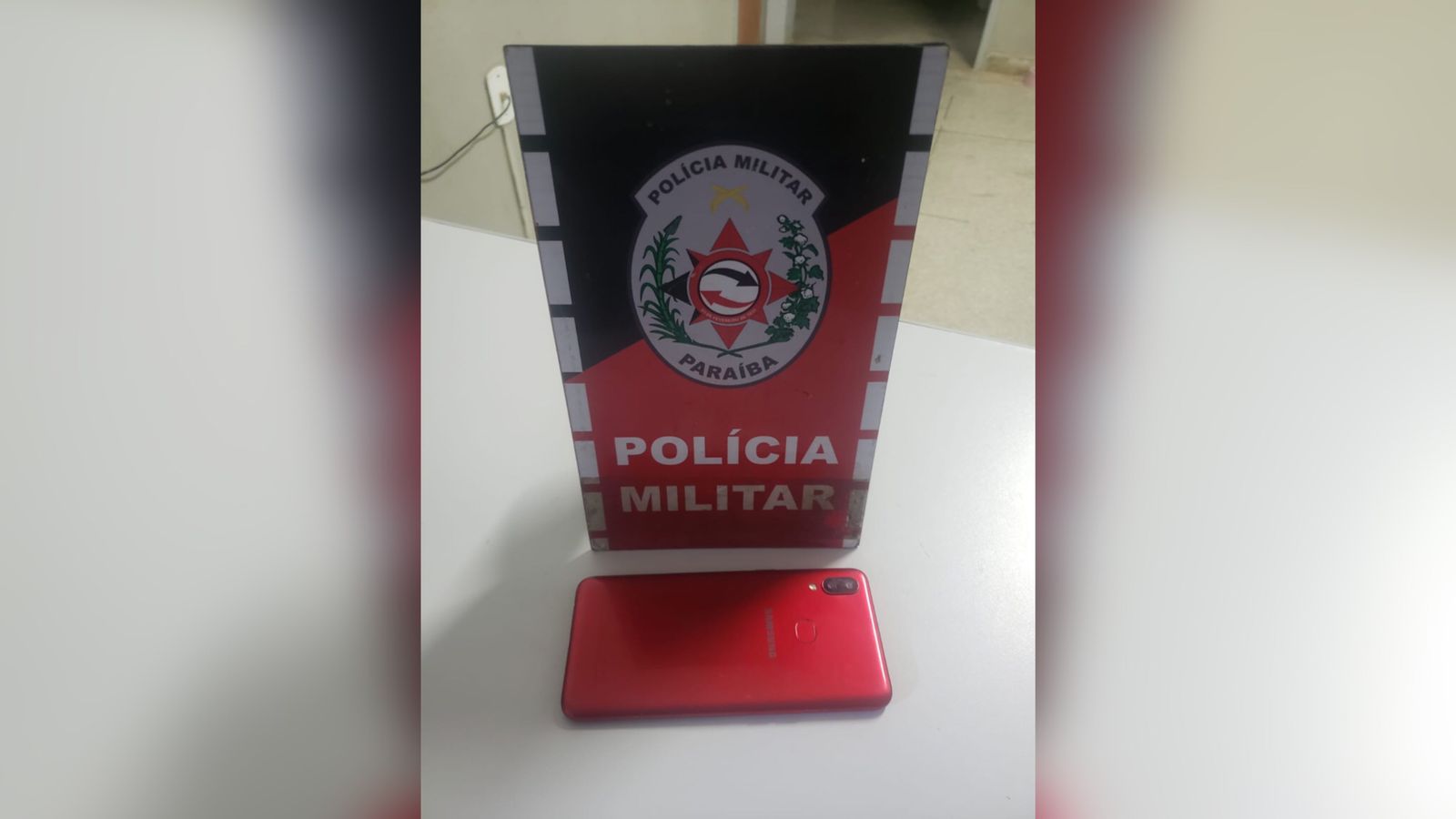 Polícia Militar prende dois homens por furto e receptação, em Teixeira