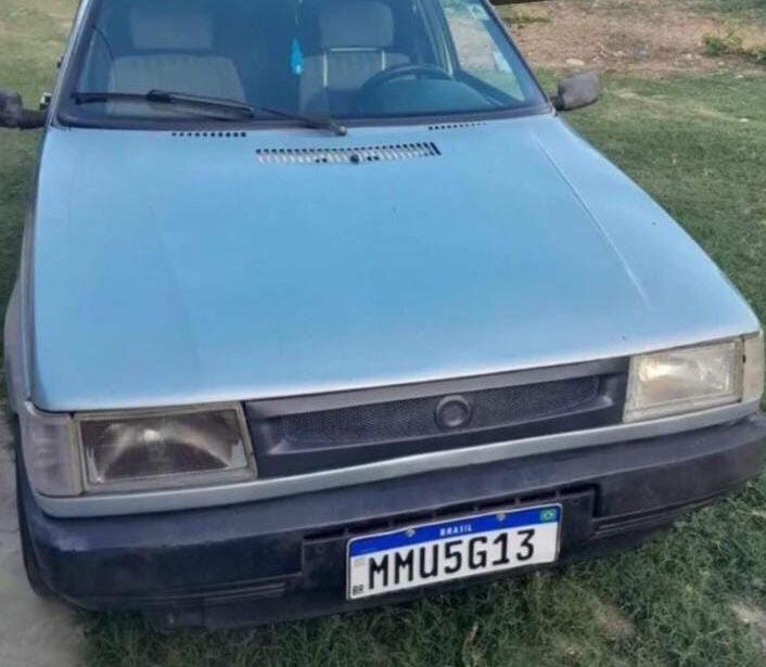 Carro é furtado da frente de residência no bairro Monte Castelo, em Patos, na madrugada desta quarta-feira (17)