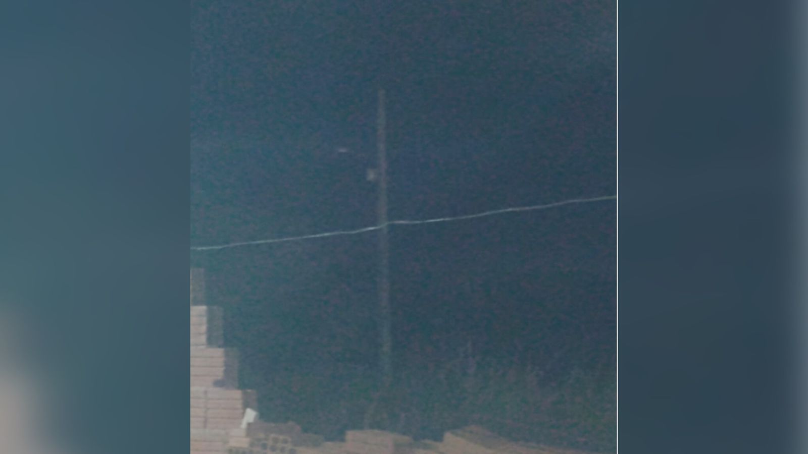 Moradores do bairro Santa Clara, em Patos, relatam falta de iluminação pública; setor competente da Prefeitura afirma que problema será resolvido em breve