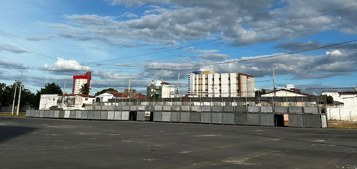 Terreiro do Forró começa a ser preparado para mais um São João de Patos. Festa deve reunir 450 mil pessoas em 5 dias