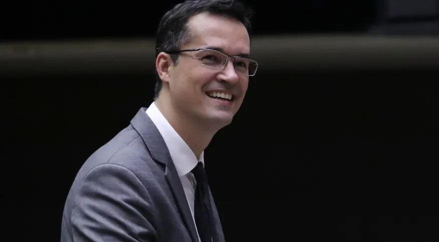 Dallagnol segue como deputado até Câmara Federal concluir avaliação; entenda