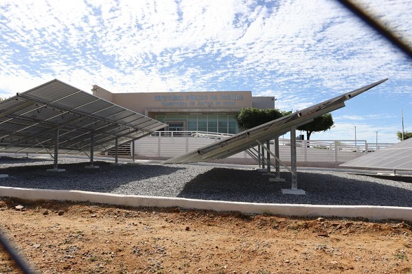 Ministério Público da Paraíba inaugura primeira usina de energia solar em Patos