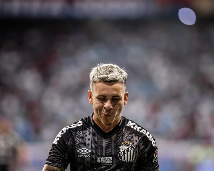 Bruno Mezenga vai de herói a vilão, Santos perde para o Bahia nos pênaltis e cai nas oitavas da Copa do Brasil