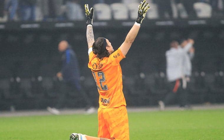 Heroico, Corinthians tira desvantagem, vence o Atlético-MG e avança às quartas de final da Copa do Brasil nos pênaltis