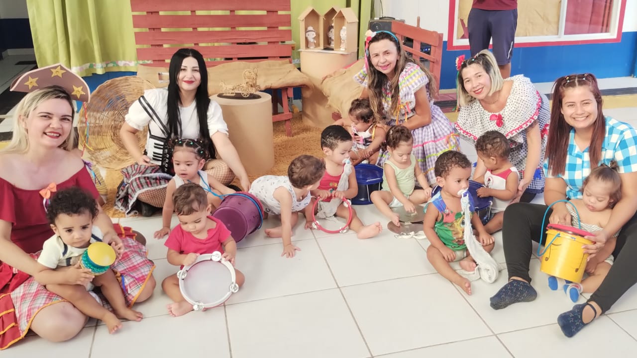 Em Patos: Projeto Musical Baby encanta turminha do berçário na Creche Daniele Medeiros