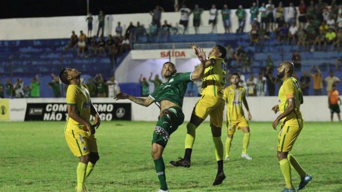 Nacional de Patos vence pela Série D e volta ao G4