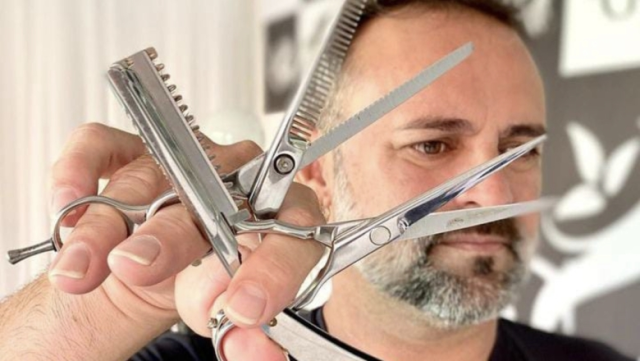 Cabeleireiro natural de Catolé do Rocha é assassinado a tiros dentro de seu salão no Centro de Uiraúna