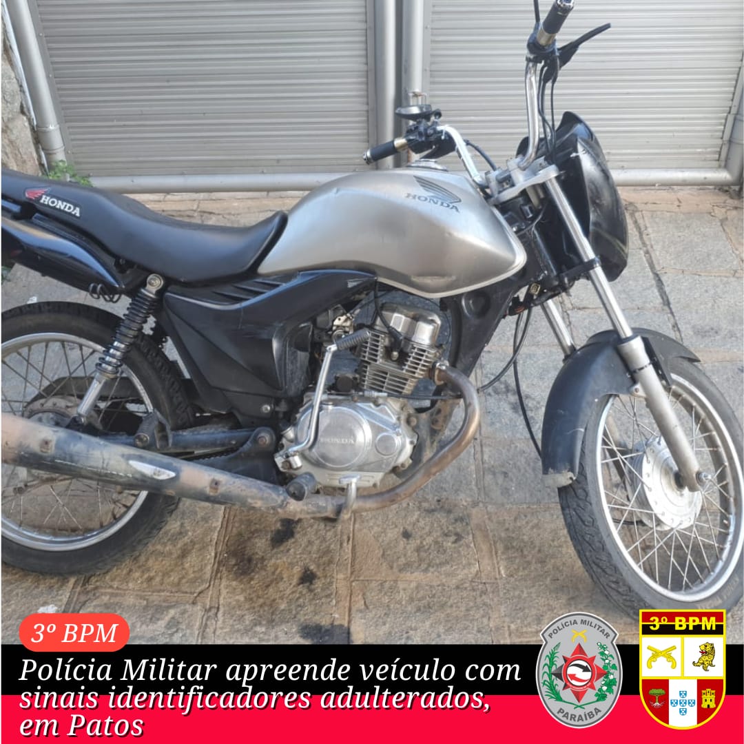 Polícia Militar apreende veículo com sinais identificadores adulterados, em Patos