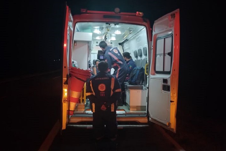 PRF dá detalhes de duplo acidente com vítima fatal e que deixou cinco feridos, na BR-230, em Patos. OUÇA