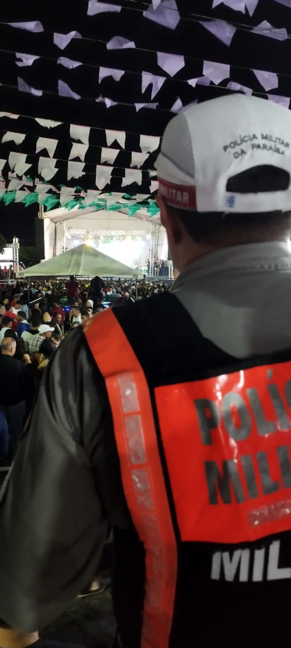 Polícia Militar garante tranquilidade na abertura dos festejos juninos na cidade de Teixeira-PB