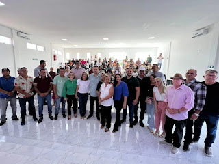 Prefeito de São Mamede, Dr. Jefferson, inaugura Teatro Municipal e entrega mais um auditório
