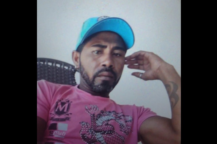 Homem mata outro com golpe de faca durante confusão em bebedeira na cidade de Pombal