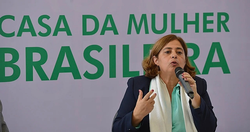 Ministra das Mulheres visita a Paraíba e anuncia a criação da Casa da Mulher Brasileira em Patos