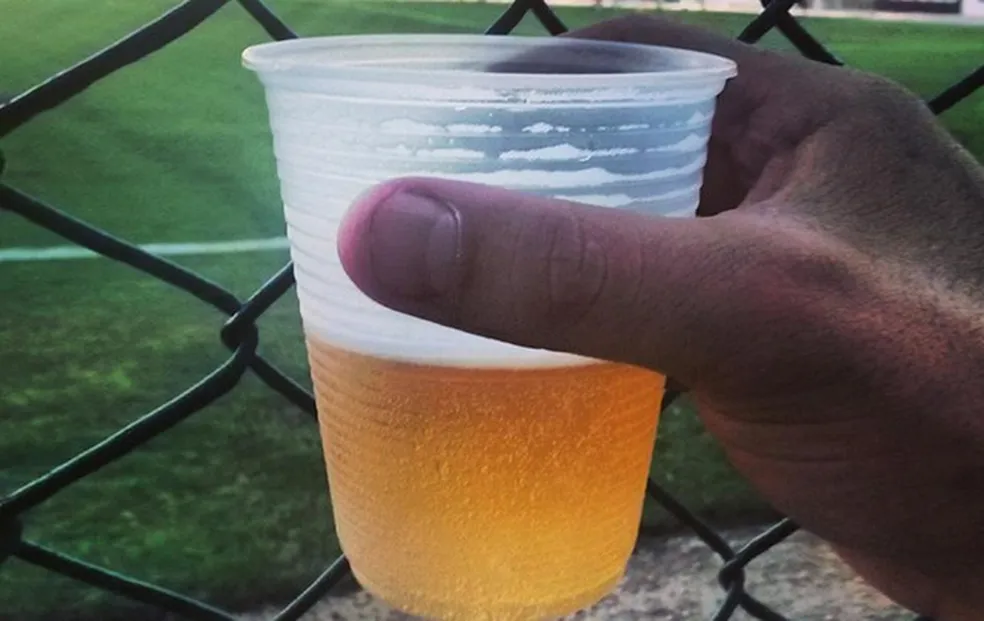 Governo da Paraíba autoriza a venda de bebidas alcoólicas nos estádios e arenas esportivas