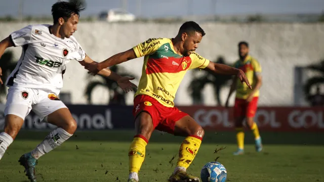 Botafogo-PB perde para o Brusque e vê invencibilidade de 19 jogos cair