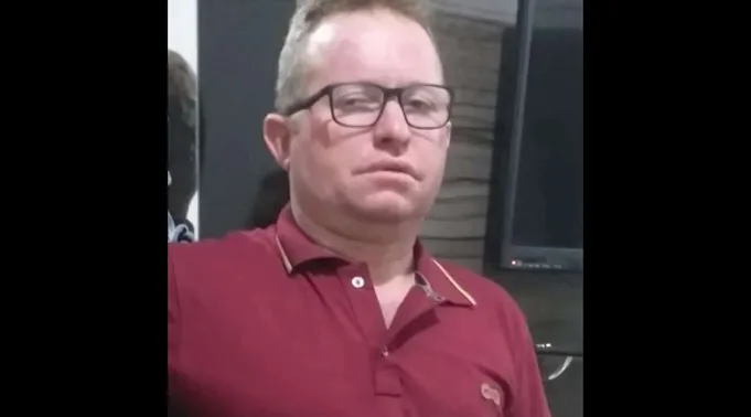 Homem morre em acidente de moto após cair ao passar em quebra-molas, em Catolé do Rocha