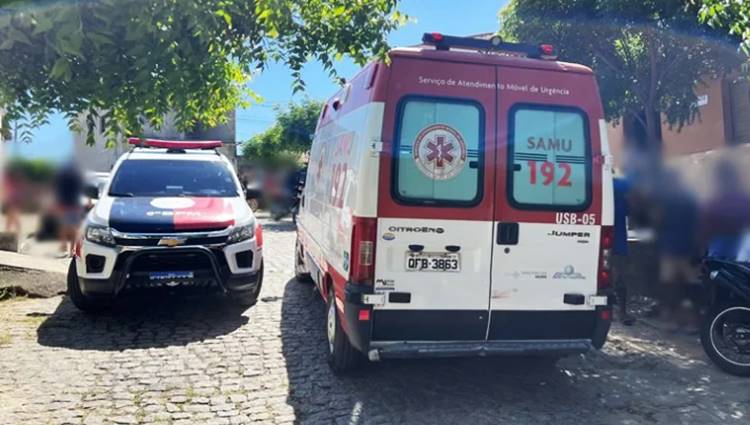 No Sertão: Idoso é morto com tiro na cabeça e homem baleado, na manhã deste sábado (15)