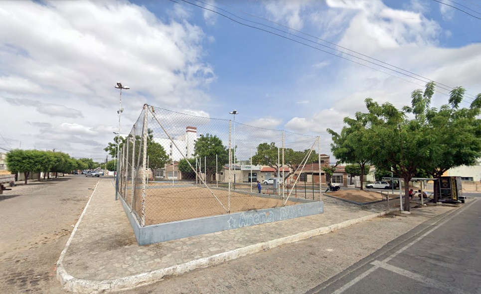 Prefeitura de Patos atende emenda de Jamerson Ferreira e reforma praça do Jardim Queiroz