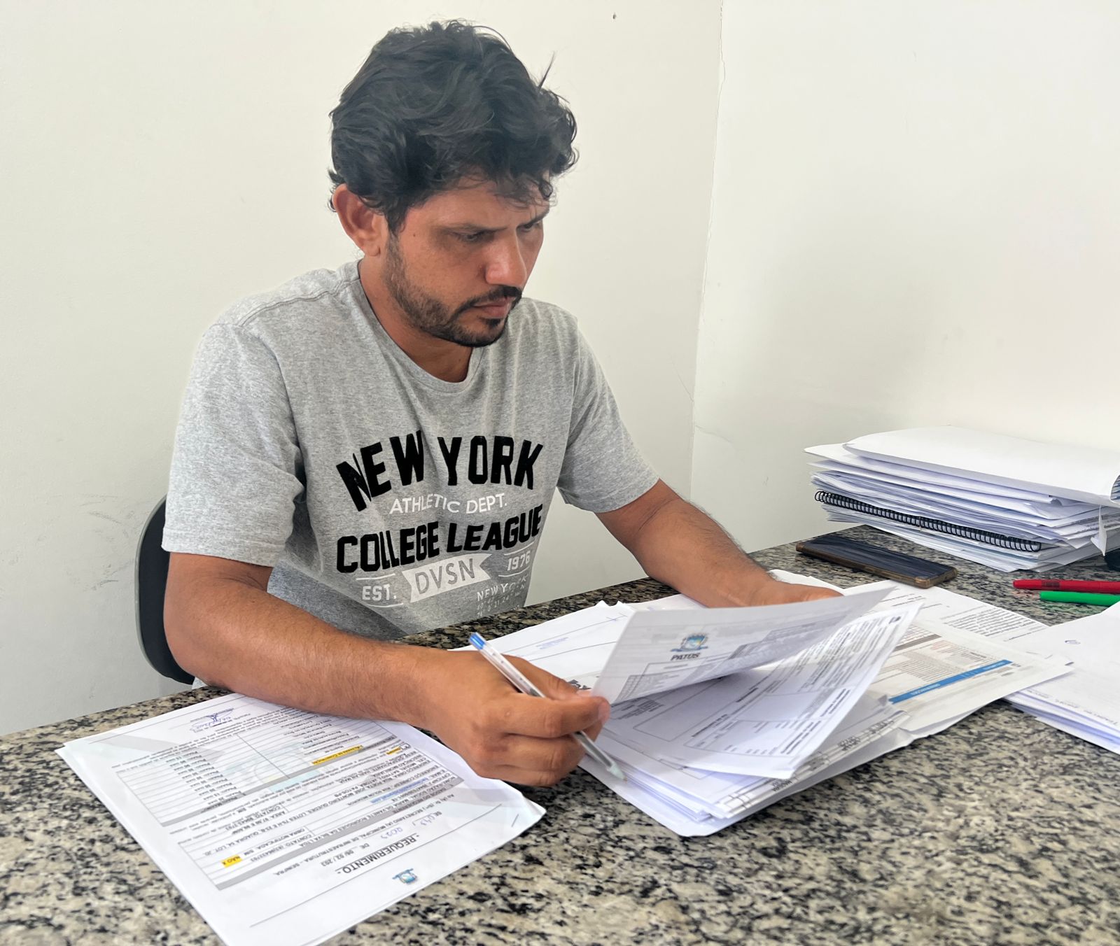 Secretário de Infraestrutura de Patos explica trâmite para emissão de alvará de construção