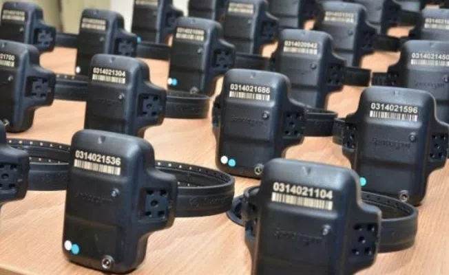 Monitoramento eletrônico passa a ser implantado em presidiários no Vale do Piancó