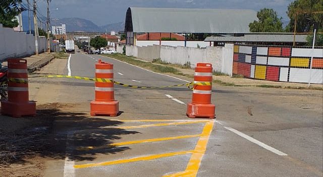 Bairro Salgadinho em Patos receberá binário de trânsito. Sinalização já está concluída e fiscalização começa dia 15 de agosto