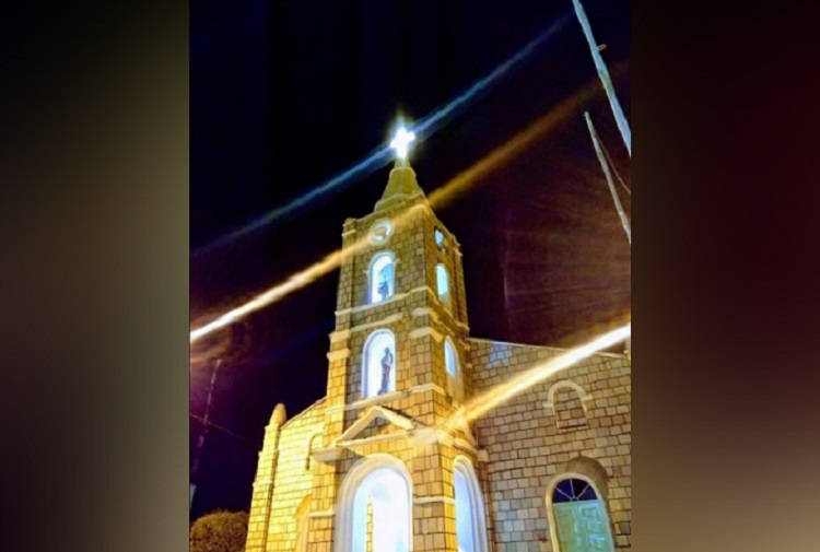 Homem com sinais de embriaguez é preso após atrapalhar celebração campal, na região de Catolé do Rocha