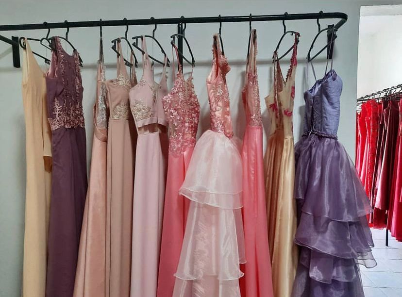 Costura Fina: 35 Anos de Experiência em Alta Costura e Aluguel de Roupas - De João Pessoa para Patos-PB