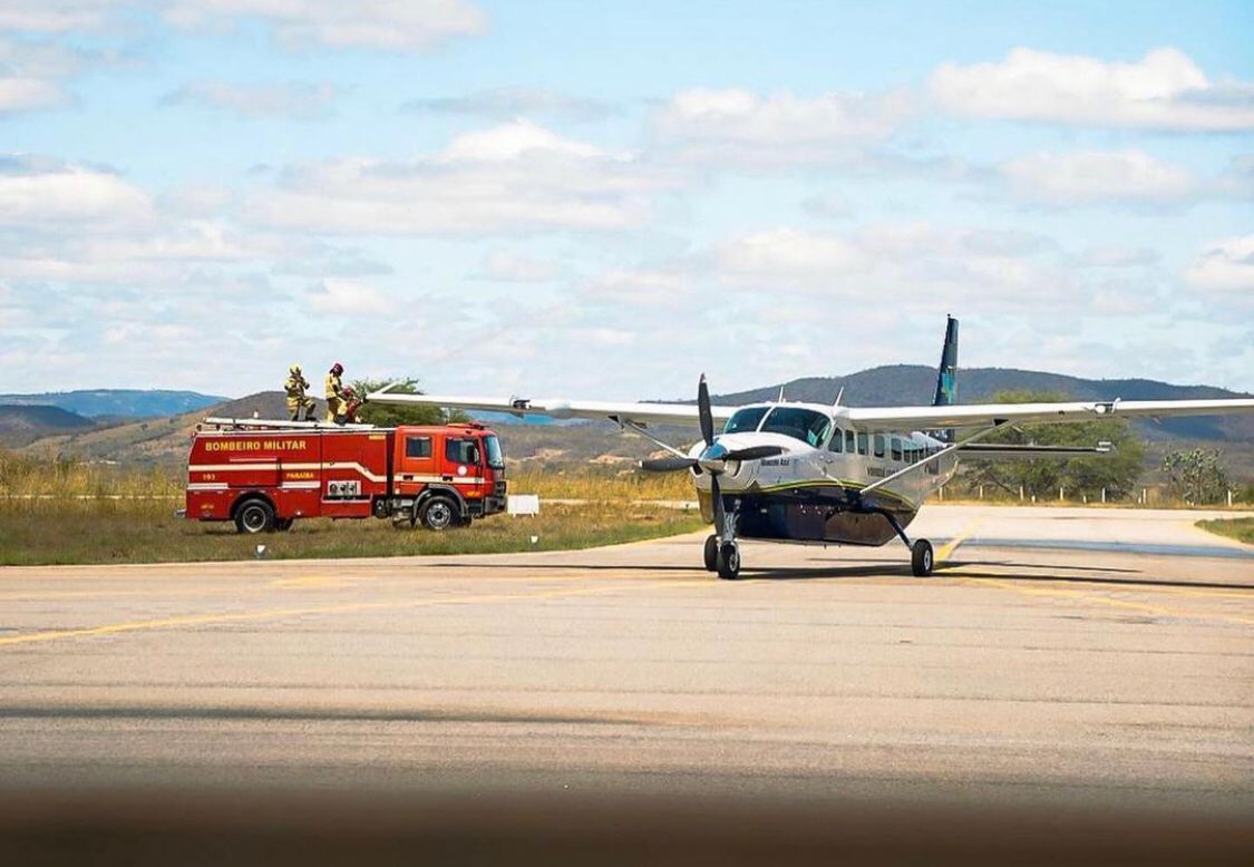 Azul faz primeiro voo comercial de Cajazeiras para Recife