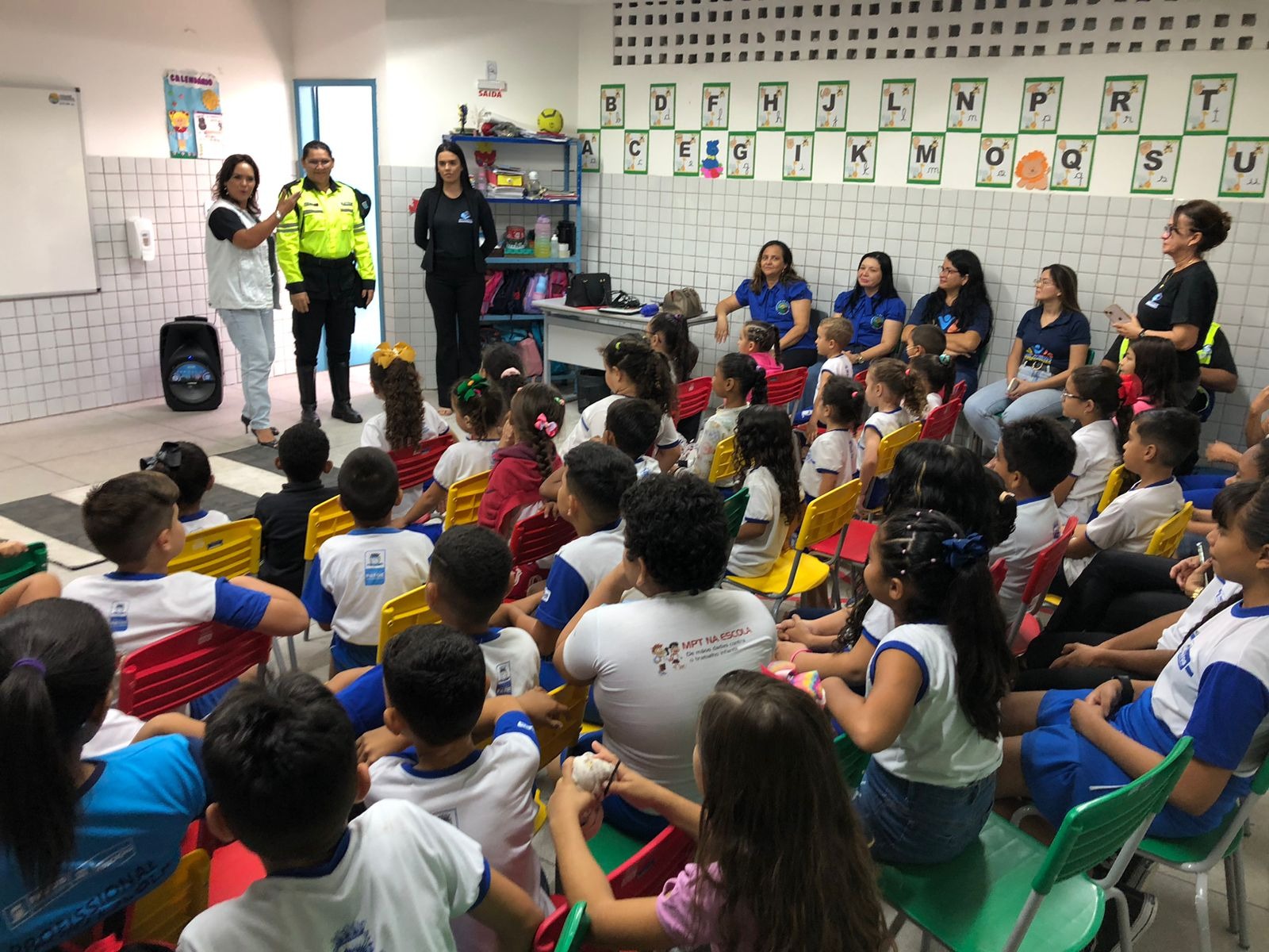 STTRANS Patos abre ações do Projeto Alfabetizando para o Trânsito com alunos de Escolas Municipais na Zona Rural