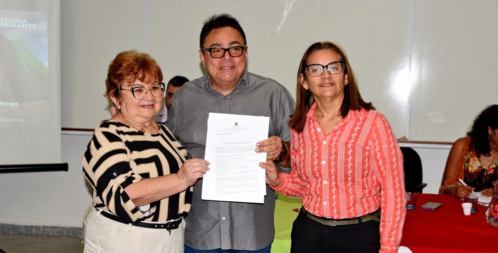 Parceria acadêmica fortalecida: UNIFIP e IFPB firmam novo convênio