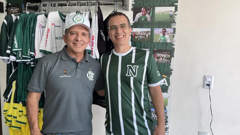 Em mais uma aparição pública, Nabor e Érico trabalham para associar imagens 