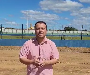 Prefeito Dr. Jefferson vistoria obras de reforma e ampliação do estádio 